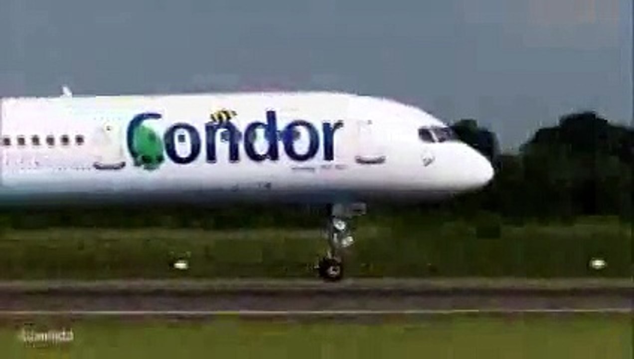 35 Landings in 11 Minutes- 777, A340, 787, MD11, 747, 767, A330, 757, A321, 737 Manchester Airport