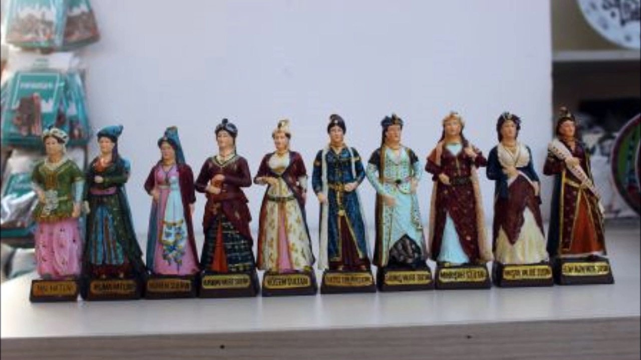 CADDEBOSTAN ANTİKA EŞYA PLAK LONGPLAY ALANLAR 0532 100 43 53 ANTİKA ALANLAR