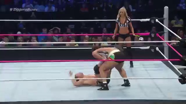 Dolph Ziggler vs. Rusev – Summer Rae as Special Guest Referee SmackDown, Oct. 15, 2015