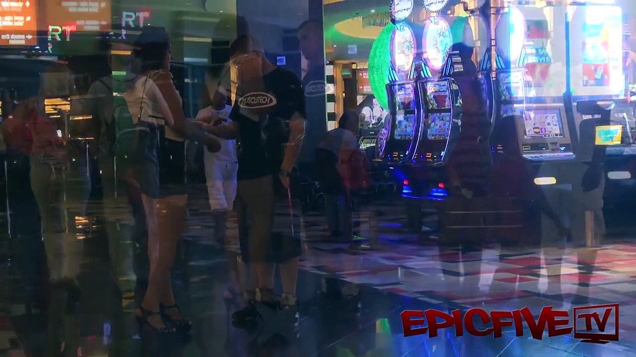 Itchy Crotch Prank