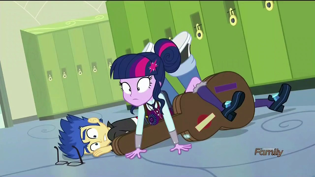 Human Twilight bumps into Flash Sentry - Friendship Games