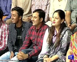 واسع چوہدری کو پہلے ہی شو میں جگتوں کا سامنا کرنا پڑا