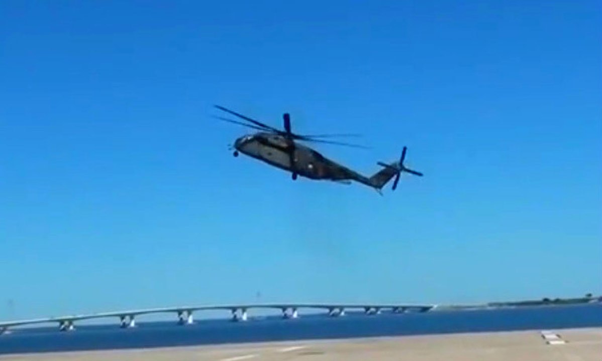 Chopper Pilot Lands Quick Like a Boss