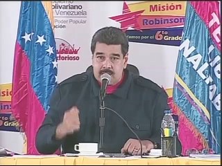 Maduro decretó 30% de aumento salarial a los educadores del país