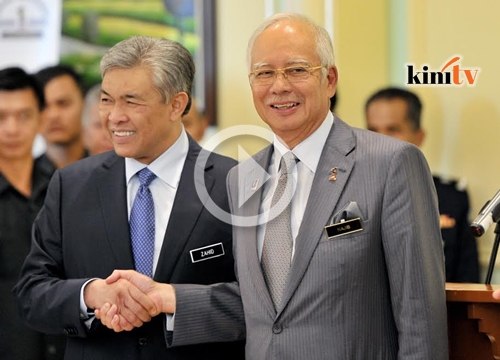 Nazri: Zahid is Najib's successor, not Muhyiddin