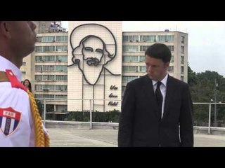 L'Avana - Renzi rende omaggio al memorial José Martí (28.10.15)