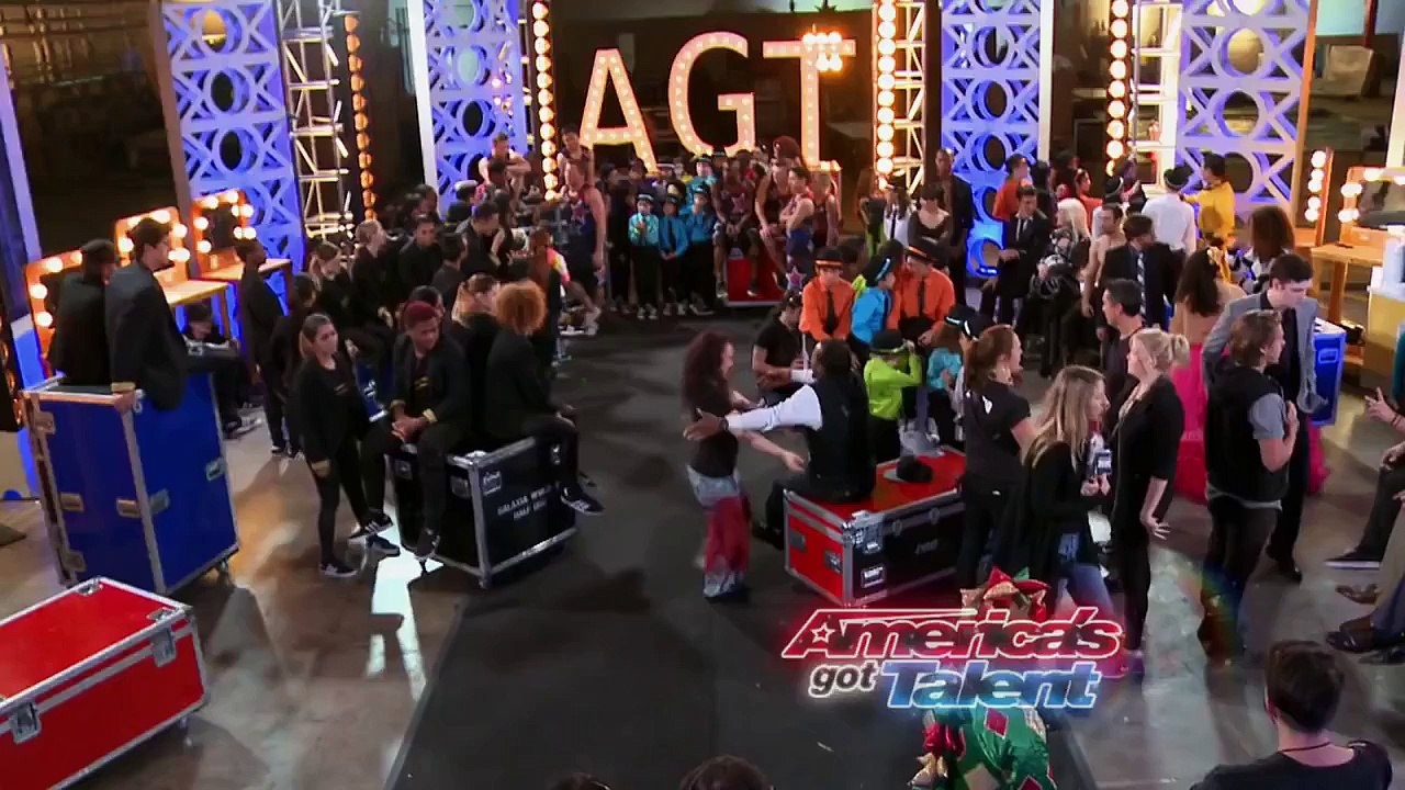 Americas Got Talent 2015 S10E08 Judge Cuts Samantha Hess Professional Cuddler