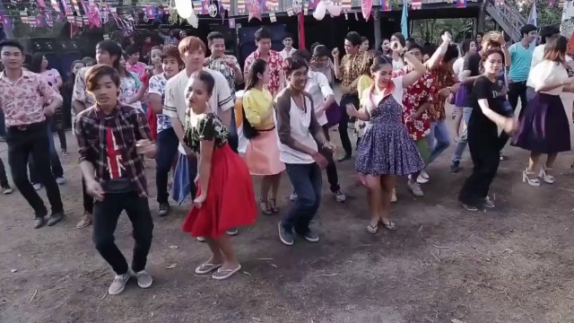 【Full MV】 ប៉ាដឹងប៉ាវ៉ៃ-ព្រាប សុវត្ថិ-ម៉ាក់ដឹងម៉ាក់វ៉ៃ-pa deng pa vai-preab sovat MK