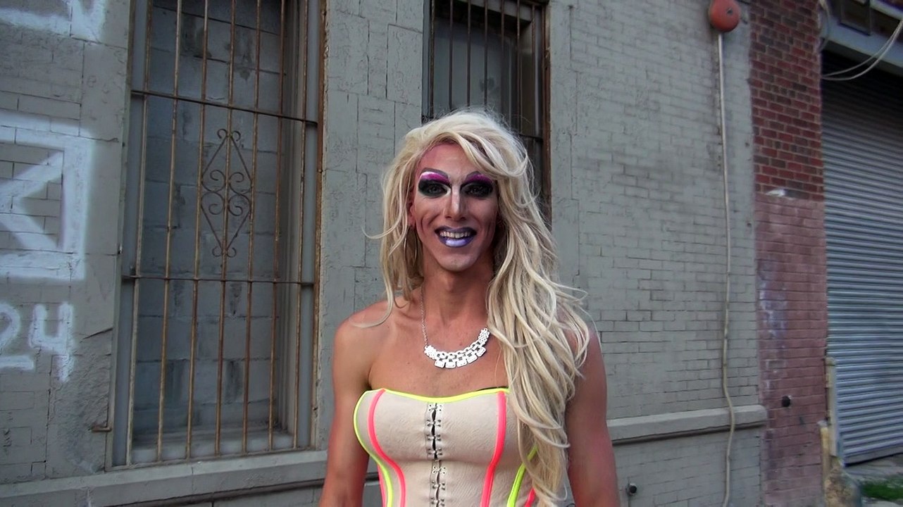 Aaron Paul/Kendra H. Kinx@EricLJonesShow