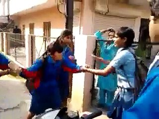 bangladeshi girl fight reason of boy friend