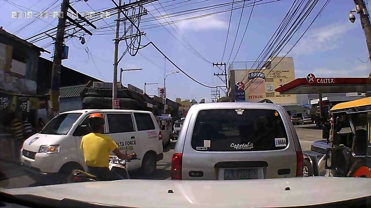 motor singit pa sa intersection pakaliwa