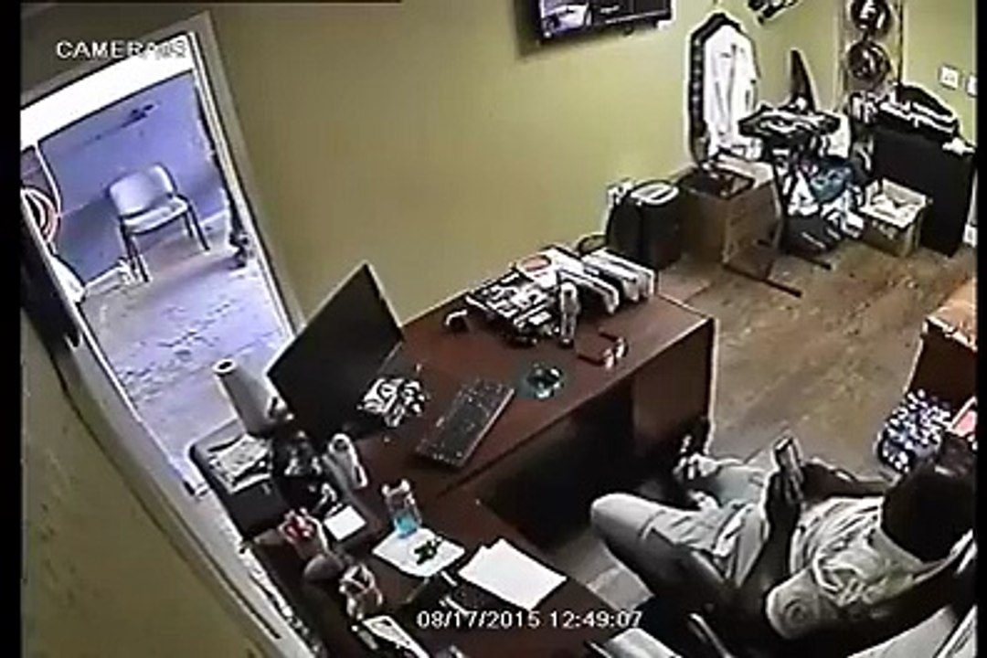 a man catch a docate
