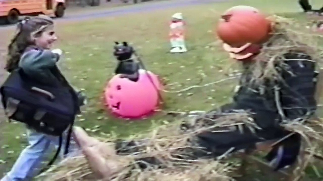 Trick or Treat Mishaps Hilarious Halloween compilation Vidéo Dailymotion