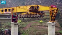Voici la gigantesque machine qui sert à construire des ponts en Chine