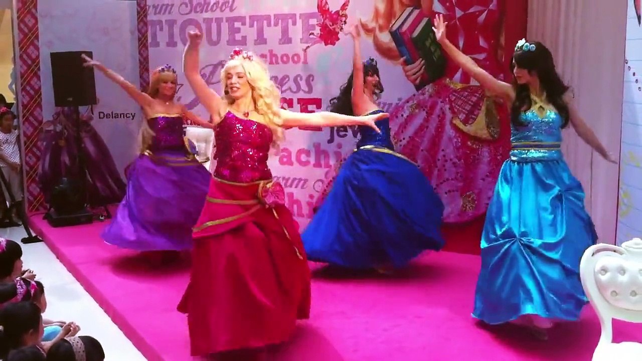 Barbie We Rule this School