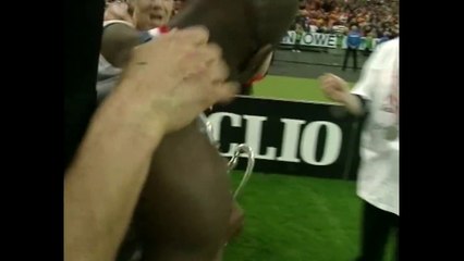 Compilation de 15 ans des meilleures vidéos de Rémi Gaillard