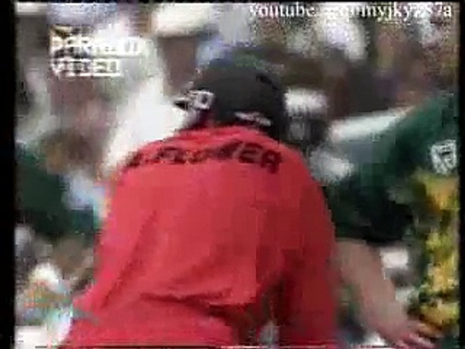 Jonty Rhodes 15 Splendid Fielding (Diving) Saves -