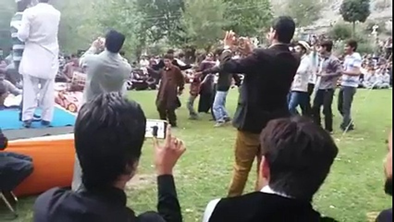 tujo hano mai yaar thai name likhe sajdar