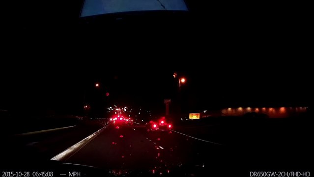 Le pilote automatique Tesla évite un accident