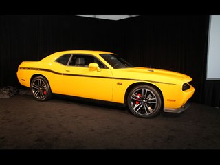 SRT8 Super Bee & Yellow Jacket