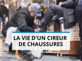 Une journée dans la peau d'un cireur de chaussures