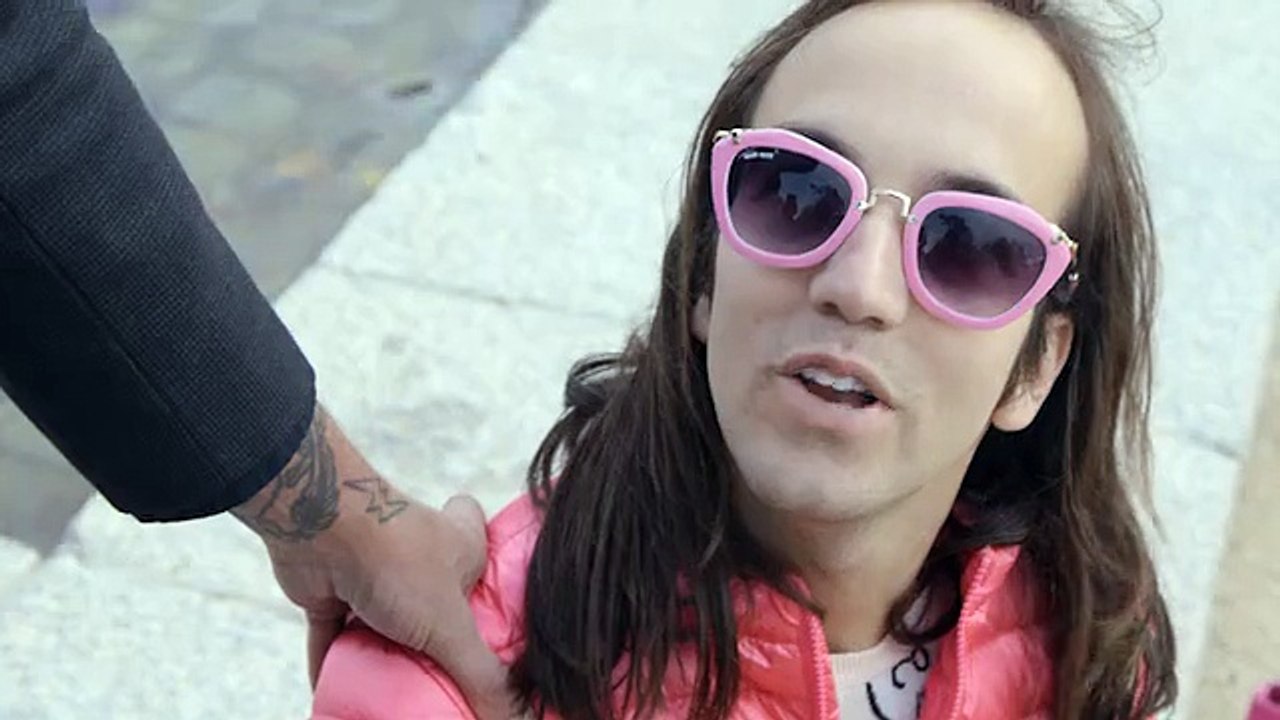 'MTV Crypts' muestra el funeral ideal de Aless Gibaja en la noche de halloween