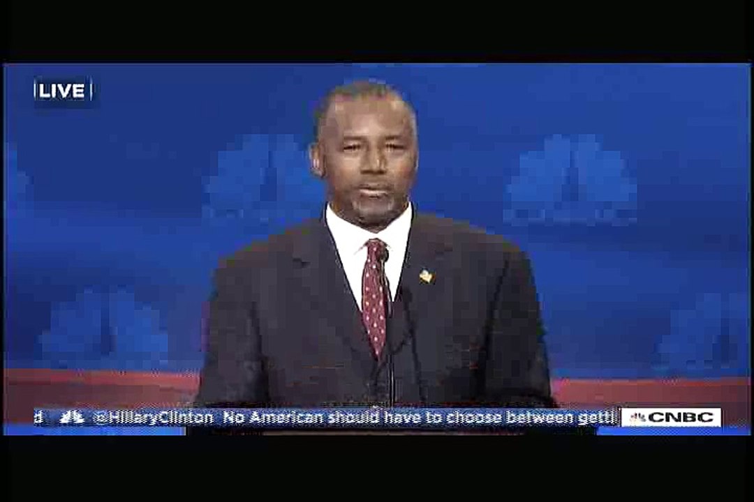 Wait, what? Ben Carson promotes snake-oil garbage ("I take it myself"), and the crowd boos THE MODERATORS?