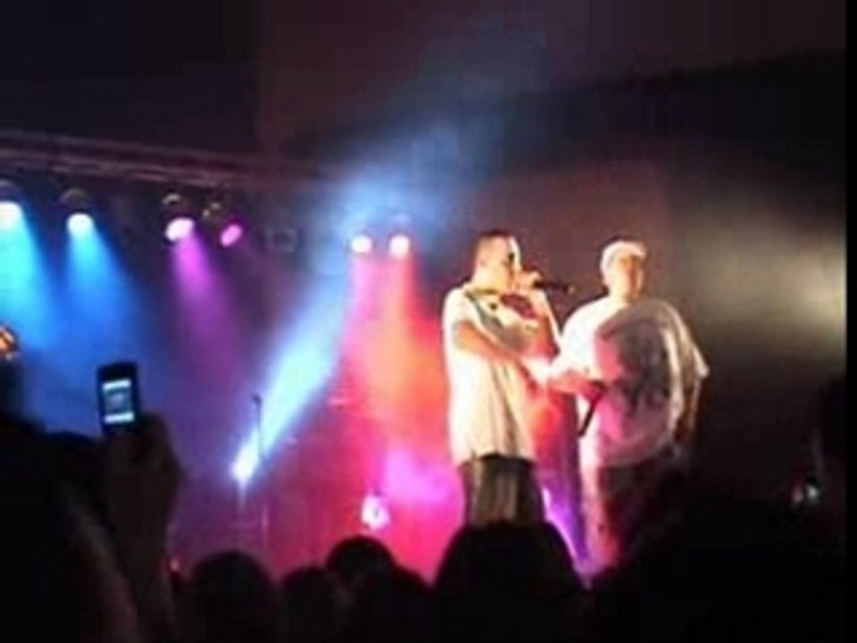 LUCENZO EMIGRANTE DEL MUNDO LIVE