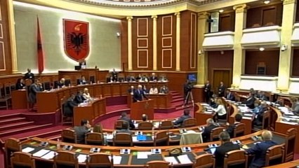 Report TV - Rama: Kursejmë 500 mijë €  Berisha: Ti do Jaguar për foto