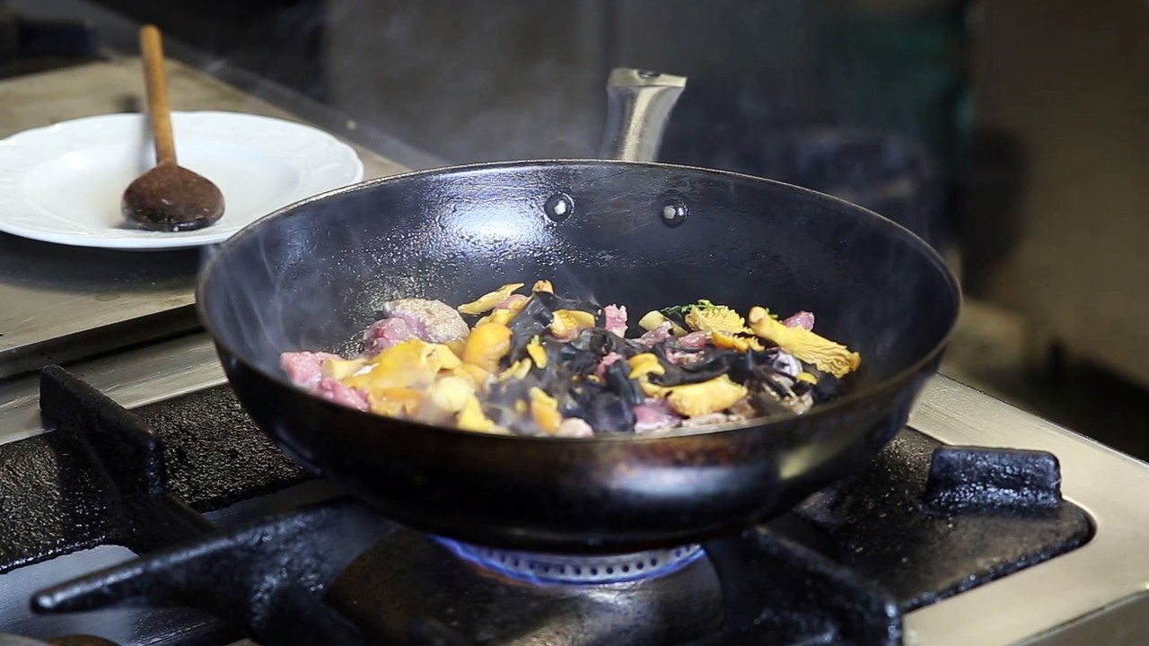 Le Chef Hervé Perrasse , 15 ans à l'Auberge de Cheval Blanc !