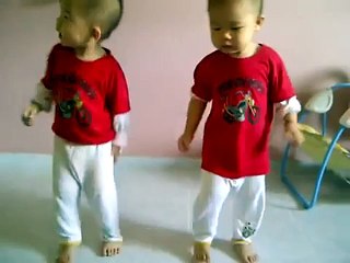 Gangnam Style baby dance - Sweet Babies
