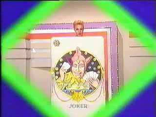 SUSANA EGEA LANZANDO COMODINES EN 3x4 (1.988) by moterodiablo