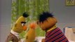 Sesame Street: Bert And Ernie Water Sports