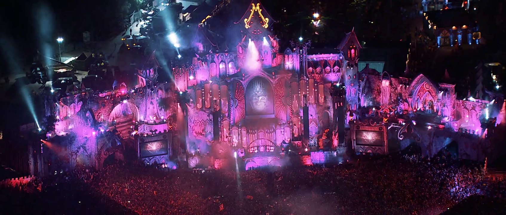 tomorrowland , awesome party!
