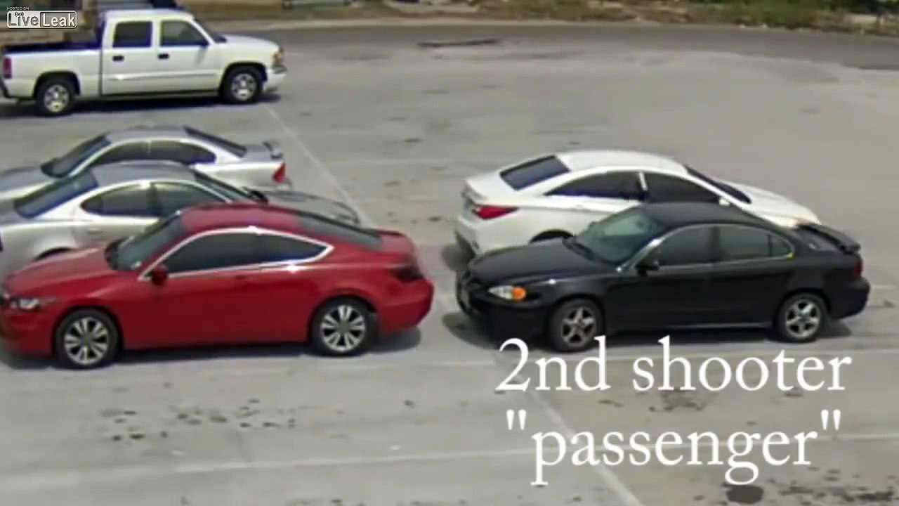 LiveLeak Fatal Shootout at Melbas Restaurant