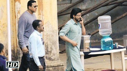 Watch Shah Rukh Khan Shooting For Raees On Location