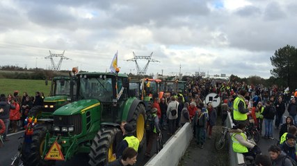 Les opposants par dizaine de milliers à Nantes
