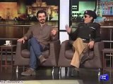 Hilarious Iftikhar Thakur making fun of Hamza Ali Abbasi