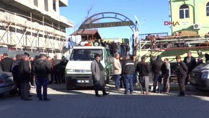 Adıyaman - Domuz Gribi Şüphesiyle Tedaviye Alındığı Hastanede Ölen Kadın Toprağa Verildi