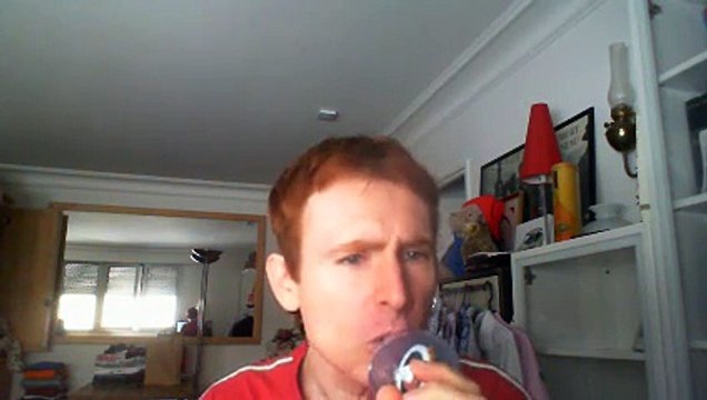 Wiwi égratigne les yeux d'un animal de Michel Sardou