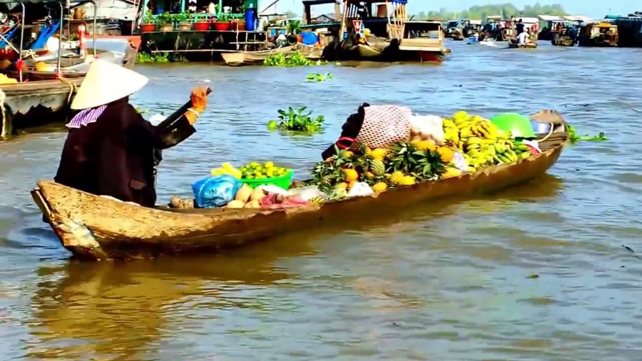 Khóc Cùng Dòng Sông - Phong Thái Phương