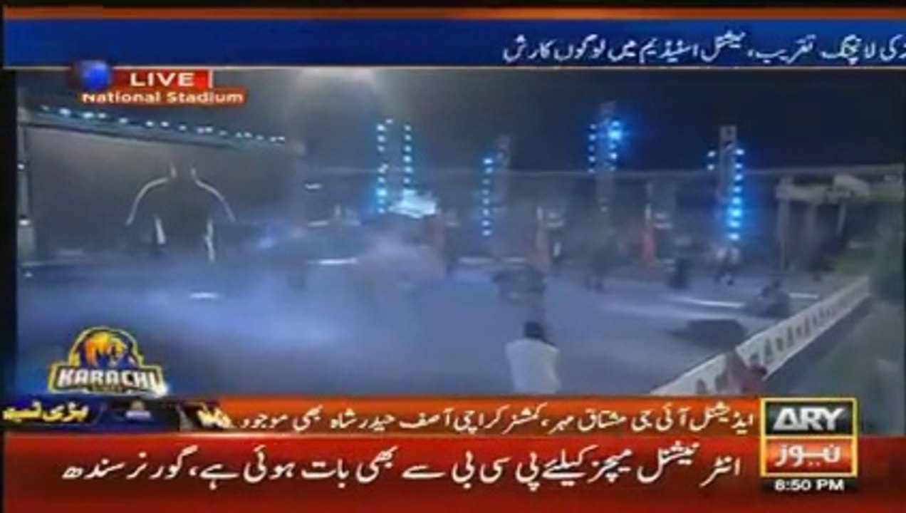 Governor Sindh Playing Guitar on National Anthem of Pakistan in Karachi Kings Concert