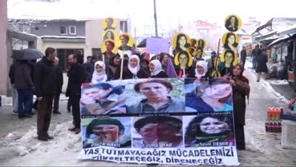 İzinsiz Yürüyüşe Polis Müdahalesi