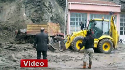 Heyelan nedeniyle 6 iş yerine tahliye kararı