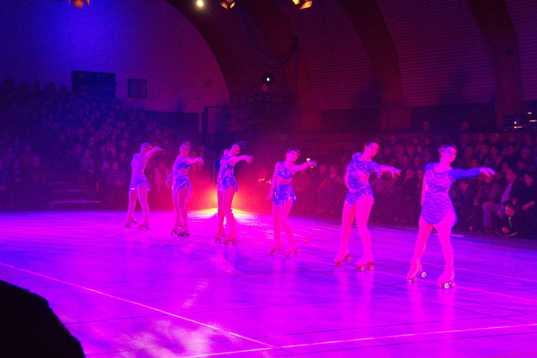 Showskating 'Running Water' Gala des Sports 2016 in Ennigerloh