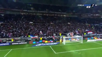 Rachid Ghezzal éclaire le nouveau Stade des Lumières !! Un But Splendide !!