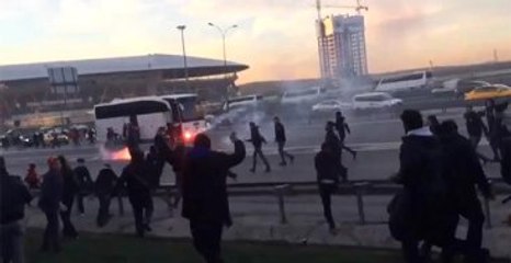Galatasaray - Karşıyaka Maçı Öncesi Olay Çıktı