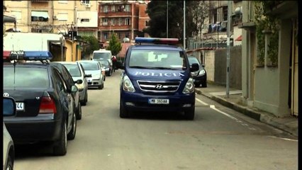 Pengmarrja në Tiranë. Policia përgënjeshtron lajmin për Ylber Kerën