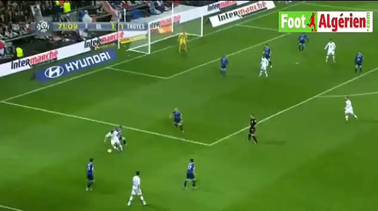 Olympique Lyonnais 4 - Troyes 1 (but de Rachid Ghezzal)