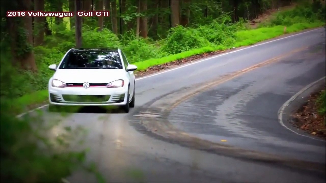 2016 Renault Megane GT VS 2016 Volkswagen Golf GTI DESIGN!